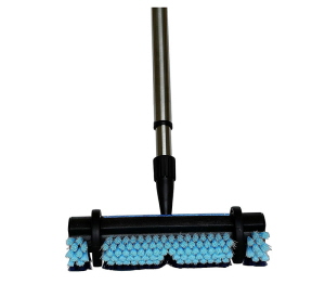 Spot Brush with Pole